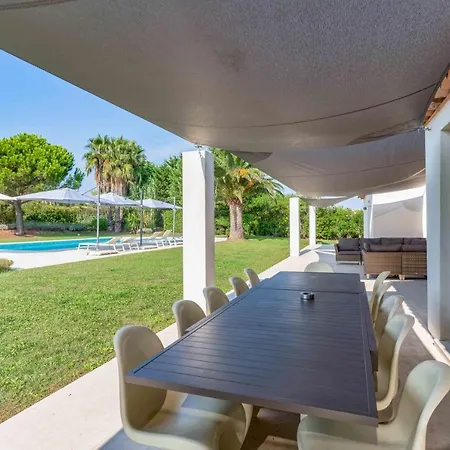 Villa Albane *