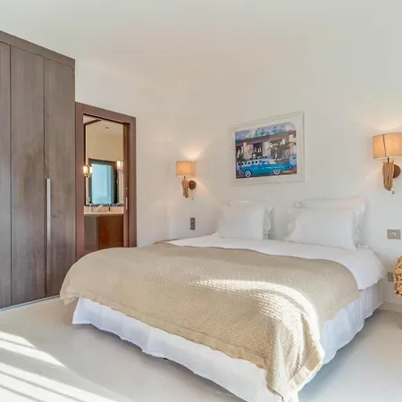 Albane Villa